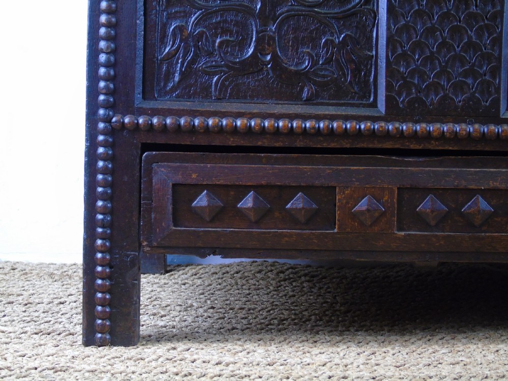 A lovely 17th century mule chest View VIII