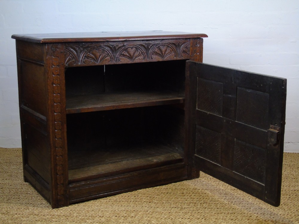 17th Century oak Mural cupboard View VIII