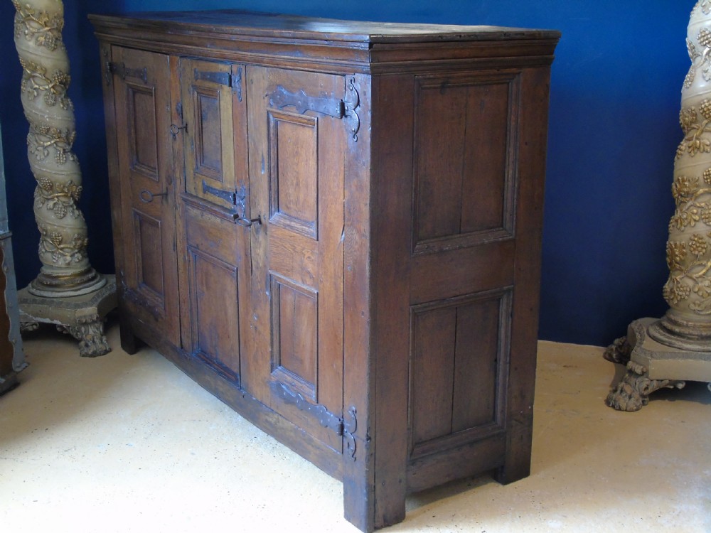 A fabulous late 16th Century Flemish cupboard View XVII