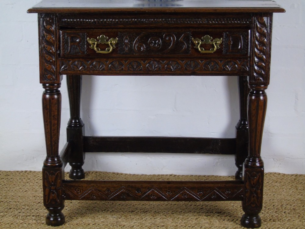 A fabulous 17th century oak side table View II