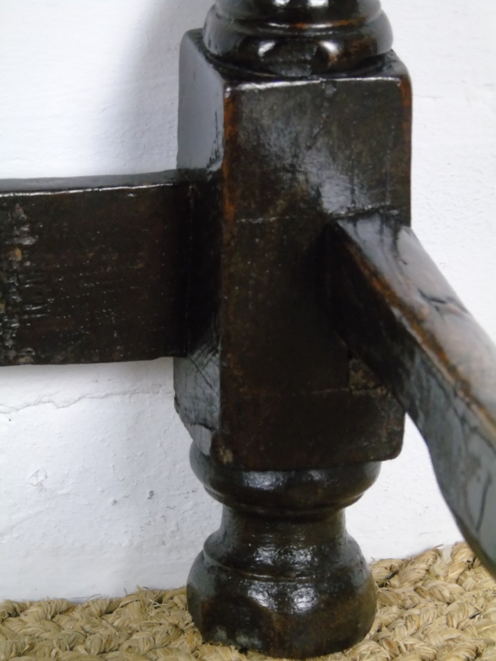 A fabulous 17th century oak side table View VI