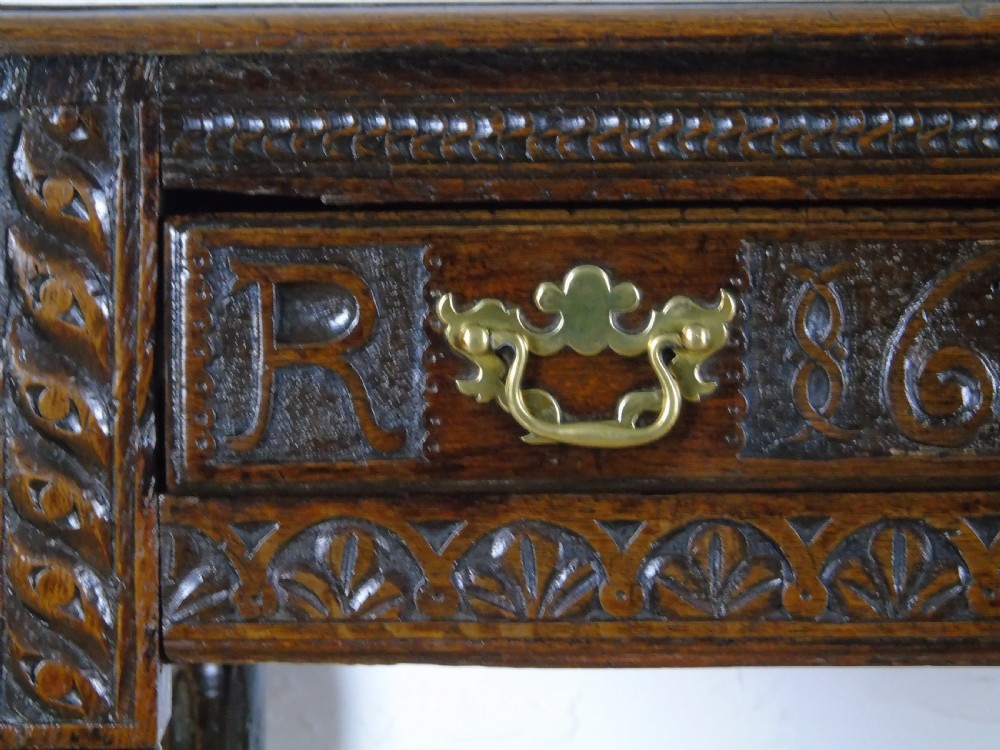 A fabulous 17th century oak side table View VII
