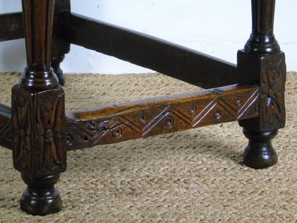 A fabulous 17th century oak side table View XI