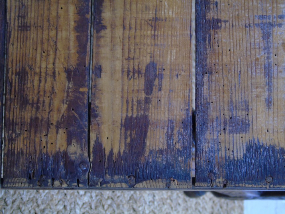 A fabulous 17th century oak side table View XXIII