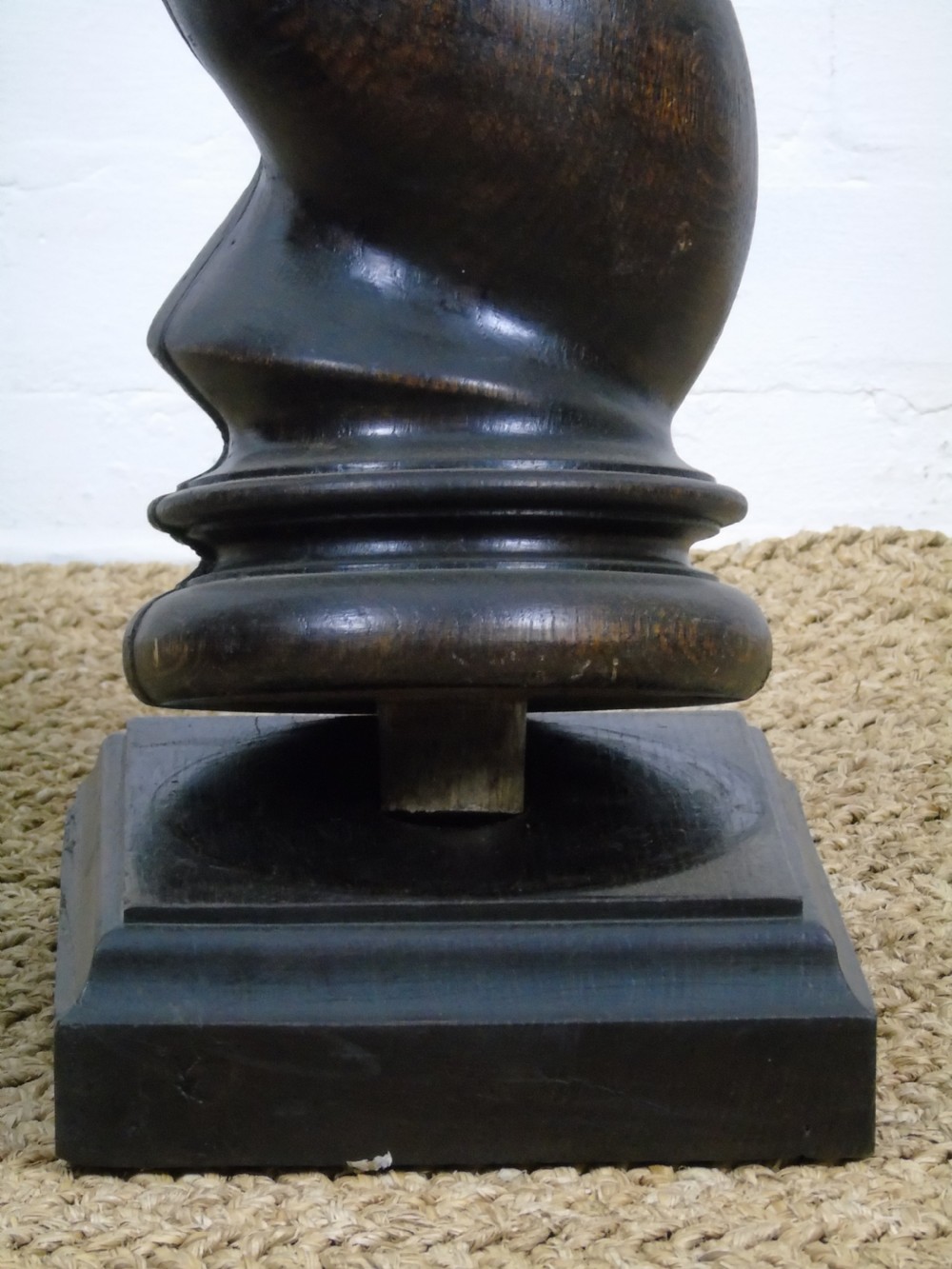 A pair of 19th century Corinthian columns View IX