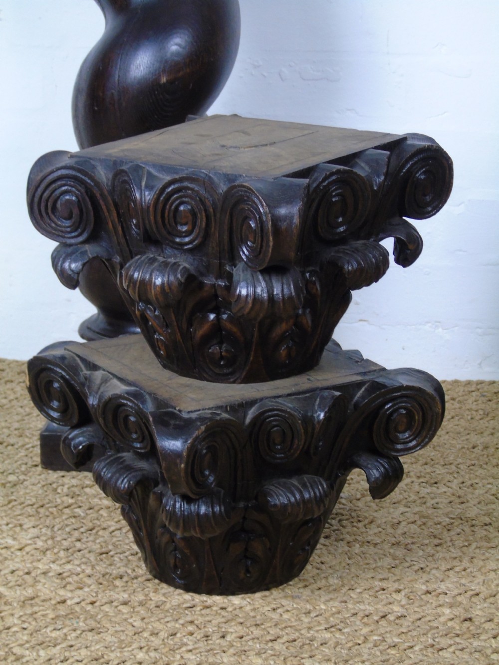 A pair of 19th century Corinthian columns View X