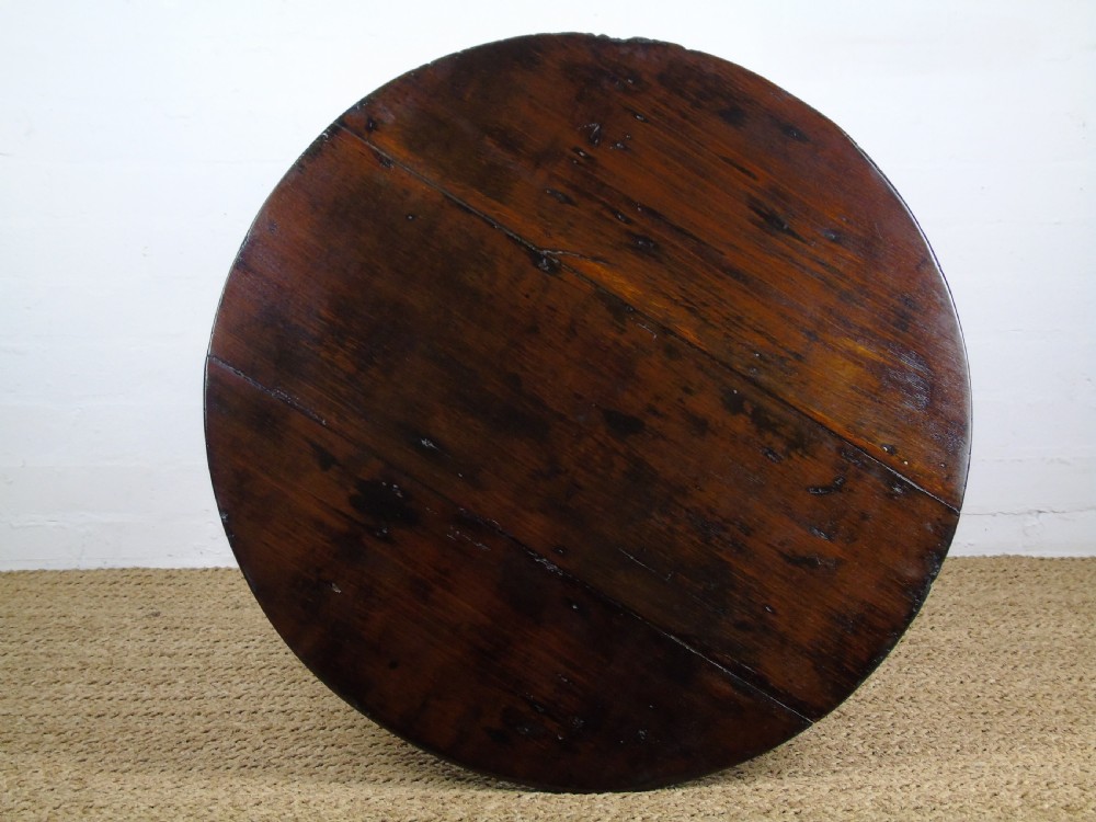 18th Century cricket table View XVIII