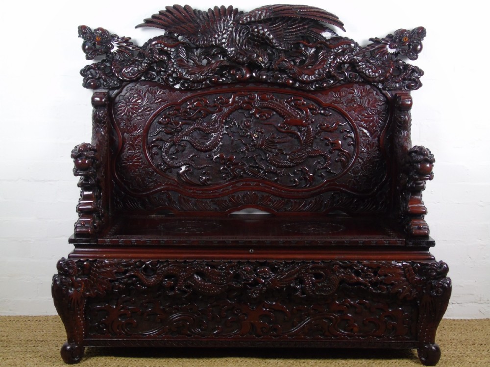 A Superb quality Japanese export box settle 