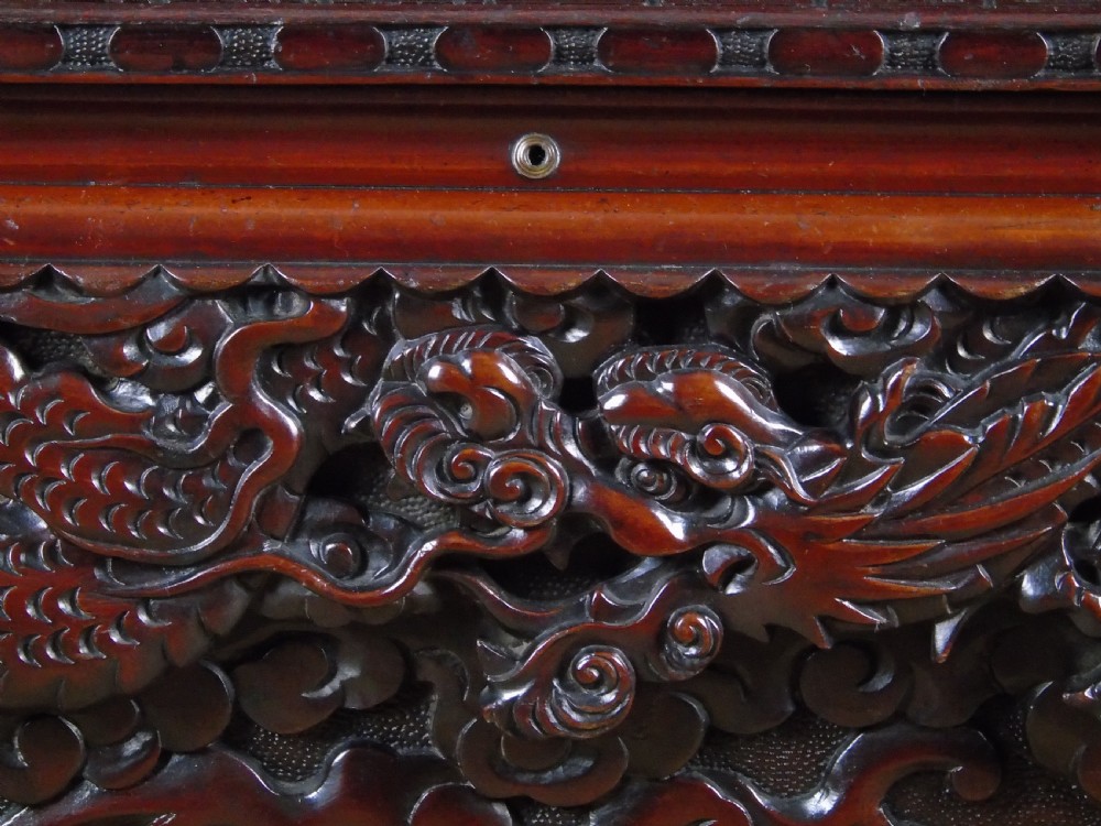 A Superb quality Japanese export box settle  View XII