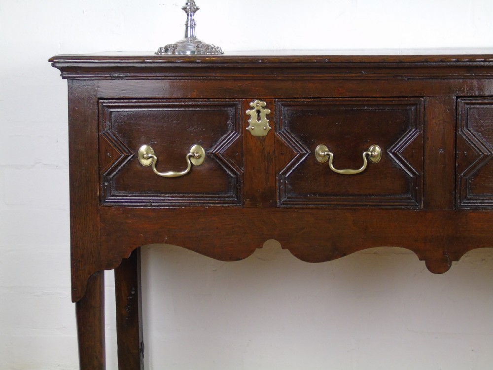A fine 18th century Dresser base View II