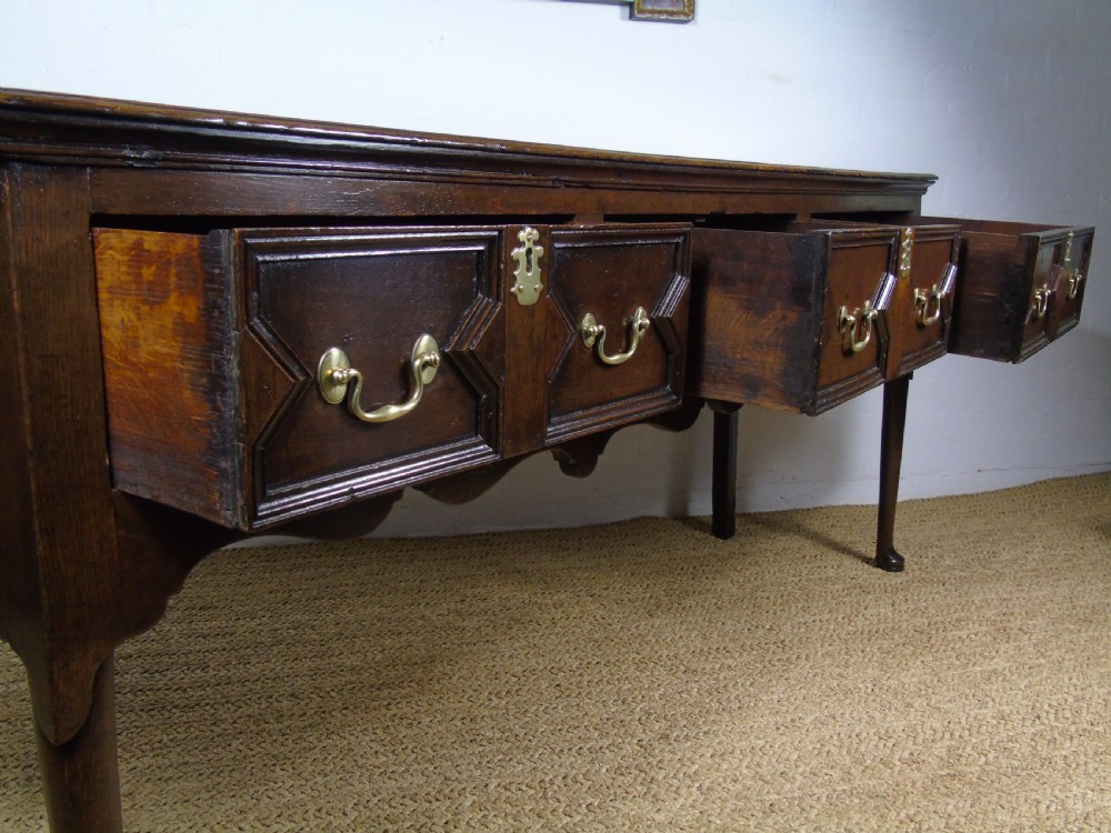 A fine 18th century Dresser base View X