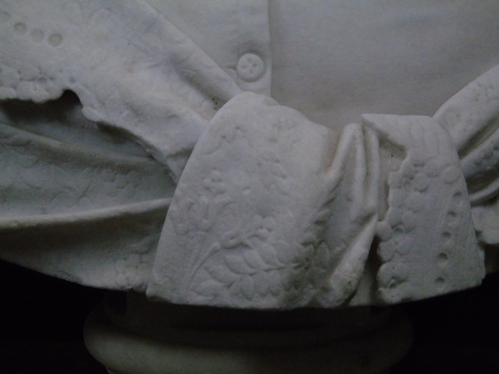 A quality 19th century marble bust View V
