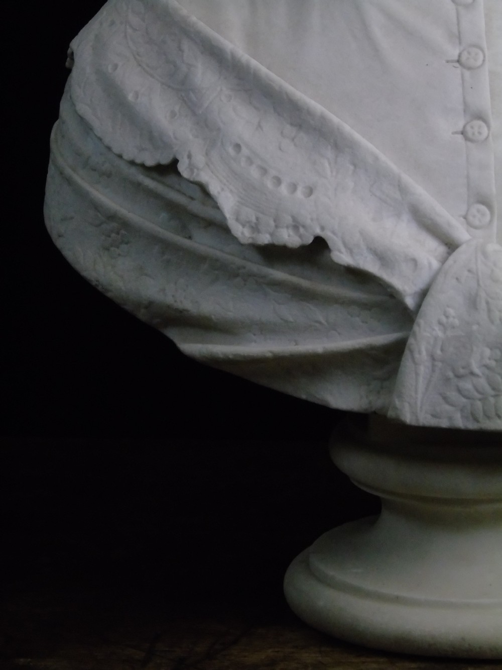 A quality 19th century marble bust View VI