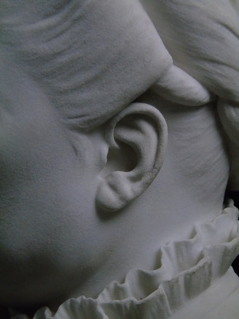 A quality 19th century marble bust View XIII
