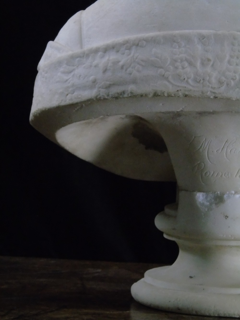 A quality 19th century marble bust View XXIV