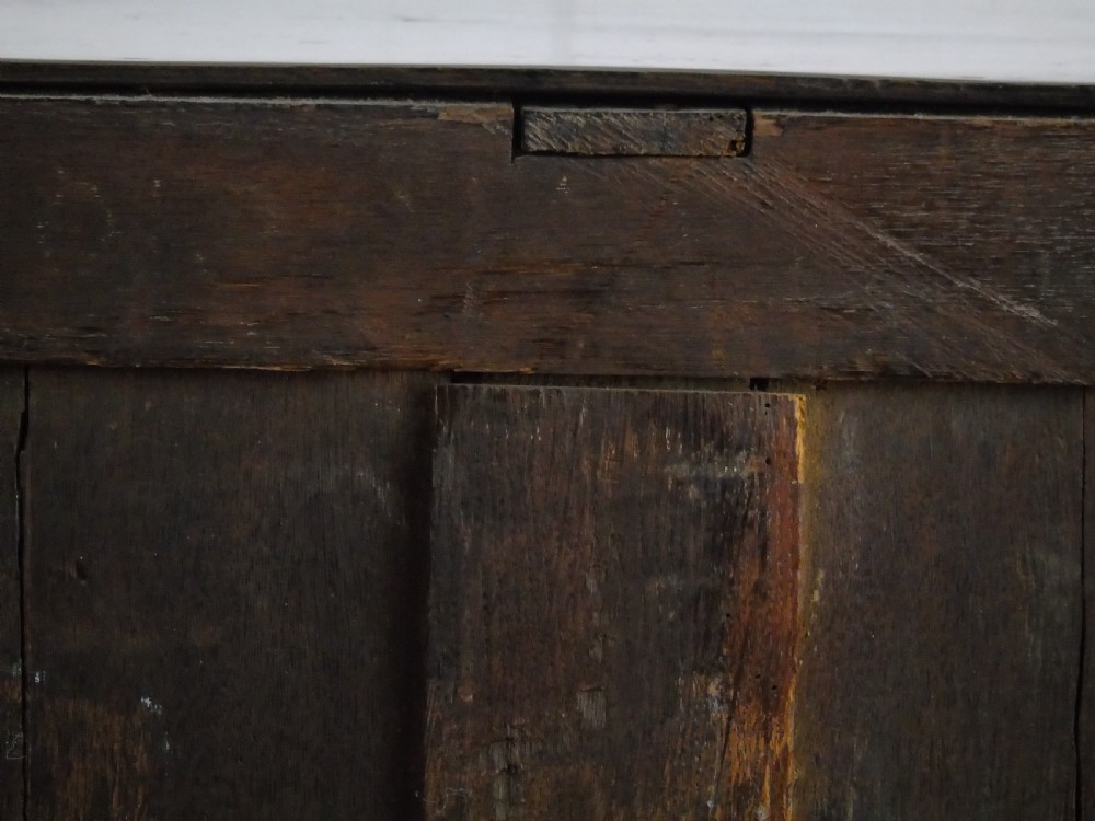 A fine early 18th century chest of drawers View XVI