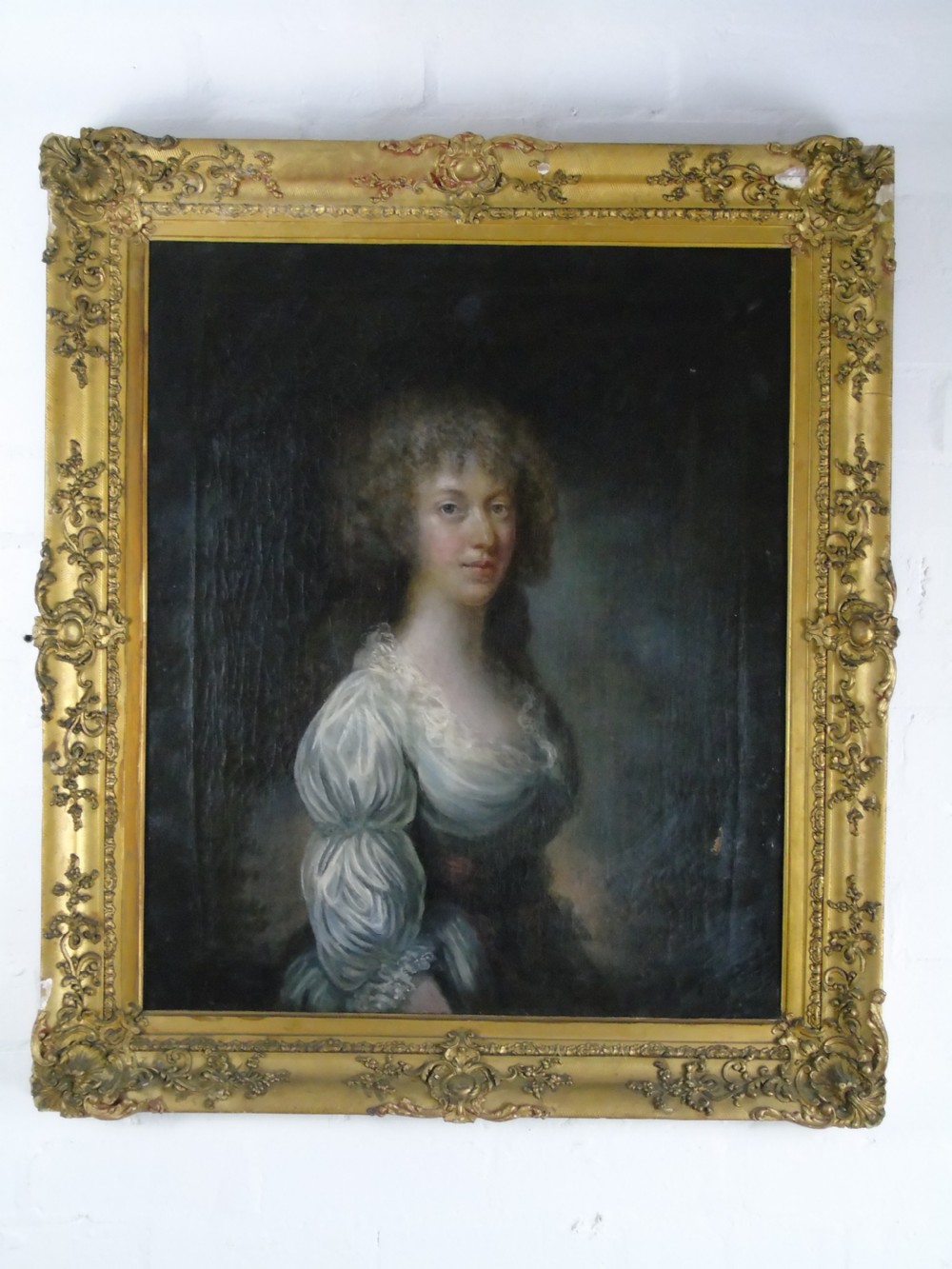 A lovely 18th century portrait of a lady View X