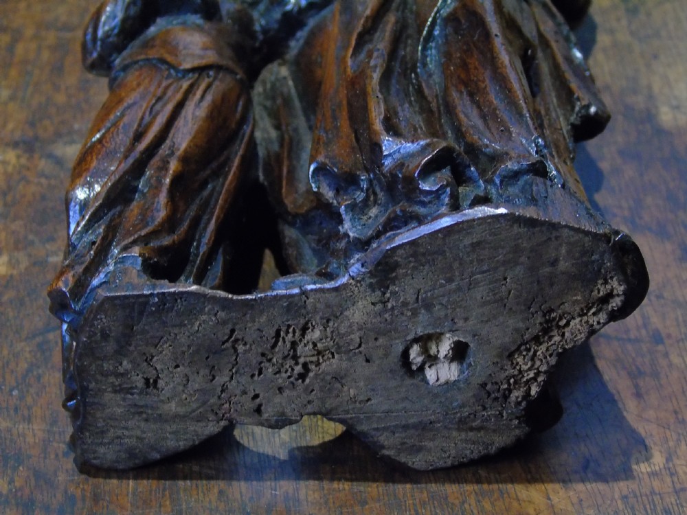 A quality late 16th - early 17th century carving of saint Anne & Mary View VIII