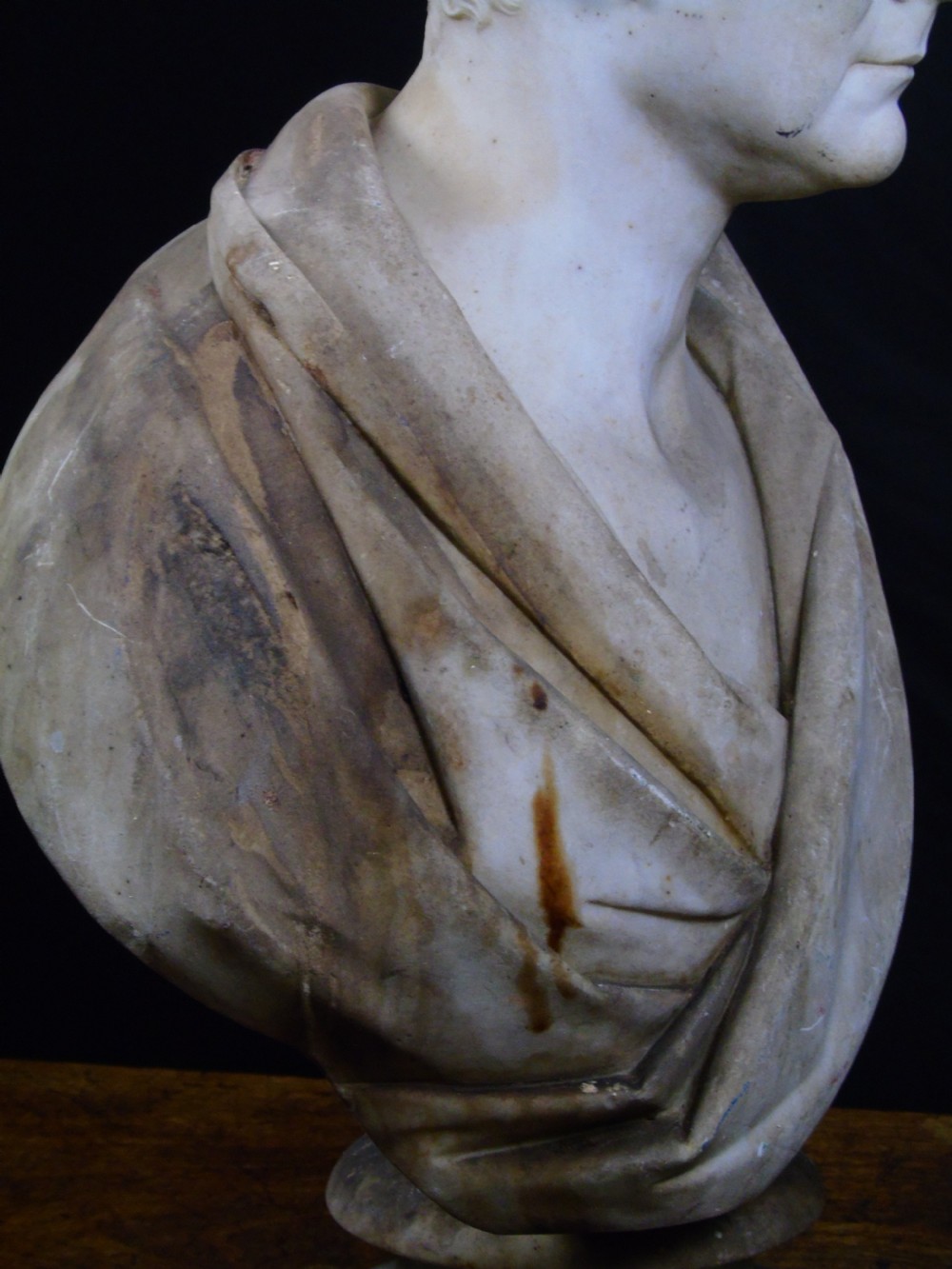 A fine and very large 19thC marble bust  View XIII