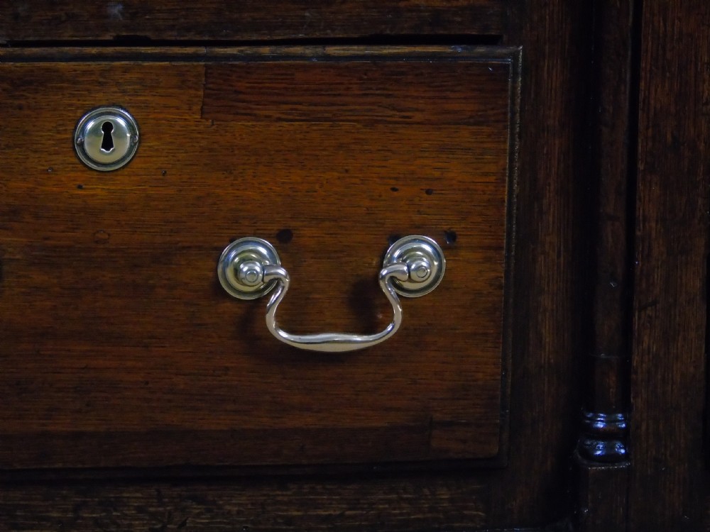 A fine 18th century dresser base View V