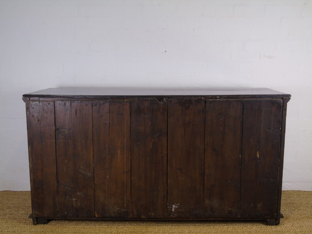 A fine 18th century dresser base View XVII