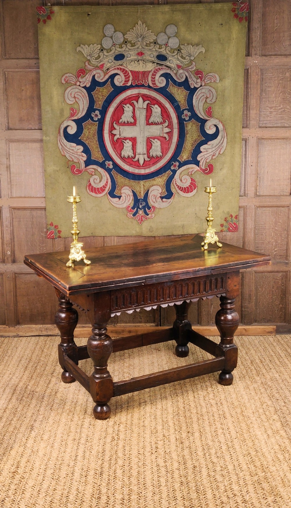 A lovely 17th century English draw-leaf table