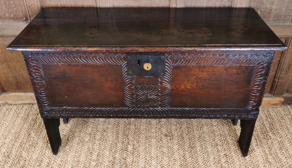 A lovely 17thC plank coffer View II