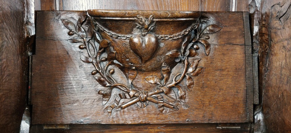 An exceptionally rare 17thC church pew with Misericords - Royal provenance  View XII