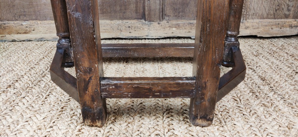 A rare late 16thC Caqueteuse chair  View XV
