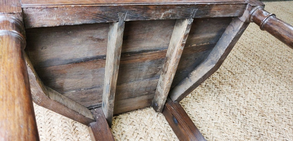 A rare late 16thC Caqueteuse chair  View XIX