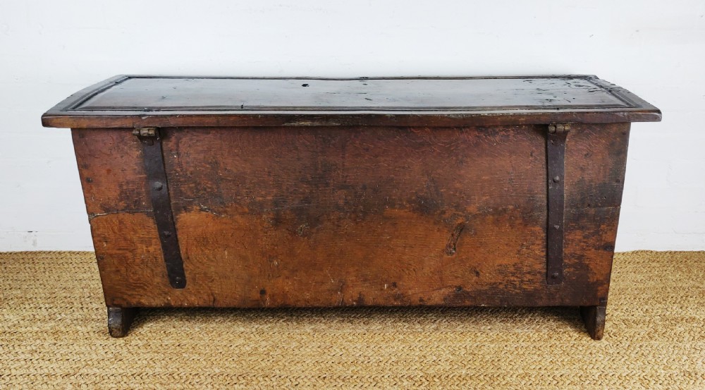 A rare 16th century English plank coffer View VI