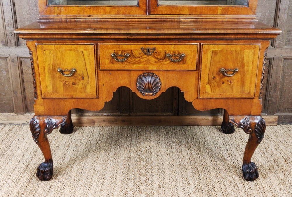 A super quality 19thC Irish walnut bookcase on stand View X