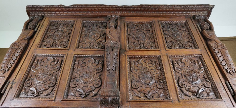A magnificent 16th century Burgundian cupboard.  View VIII