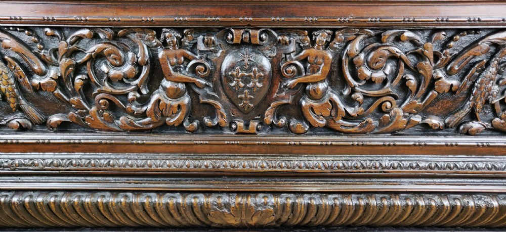 A fine 17th century walnut Cassapanca. View III