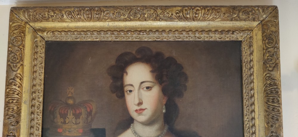 A 17th century portrait of queen Mary II View V