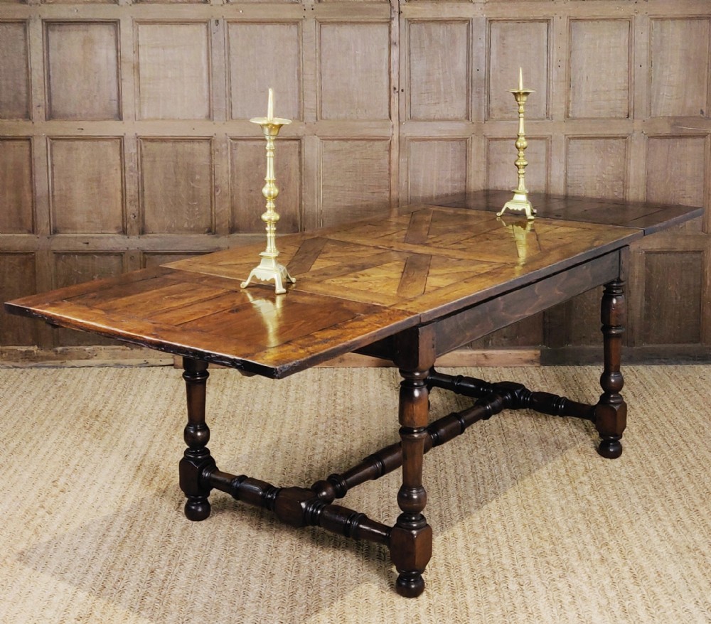 A fine late 18th -early 19th century french draw leaf table. 