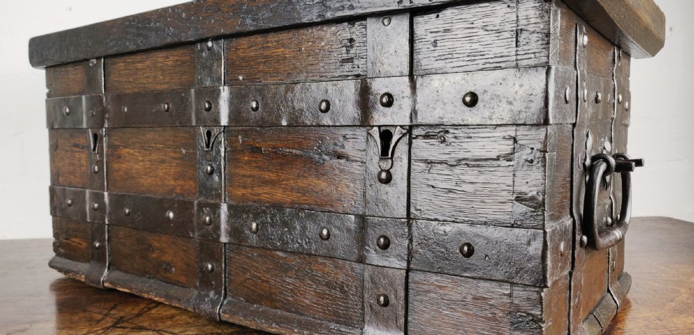 A fabulous late 16th century Iron bound collection chest. View III