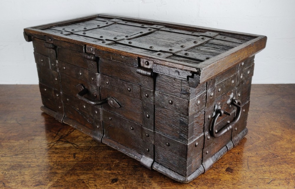 A fabulous late 16th century Iron bound collection chest. View VIII