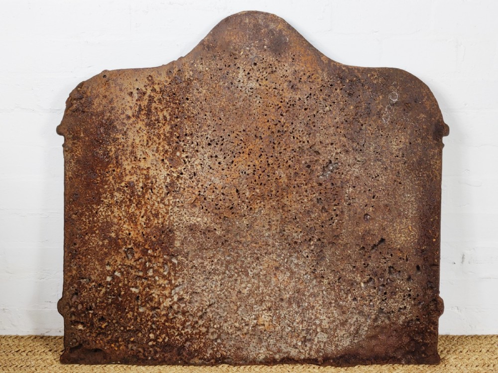 A Superb 17th century James 1st armorial fireback.  View VII