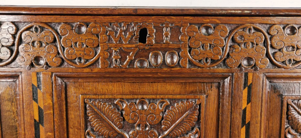 A superb early 18th century mule chest.  View II
