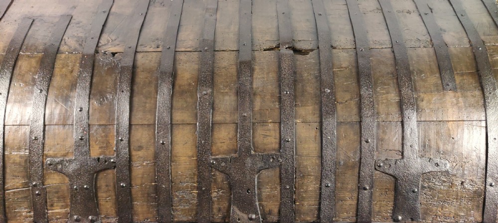 A large early 17th century iron bound chest.  View XII