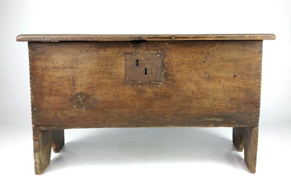 A small 17th century oak plank coffer. View III