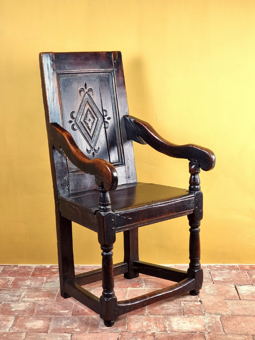 A fine late 17th century wainscot chair. View II
