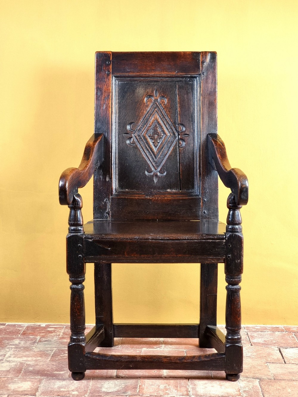 A fine late 17th century wainscot chair. View III