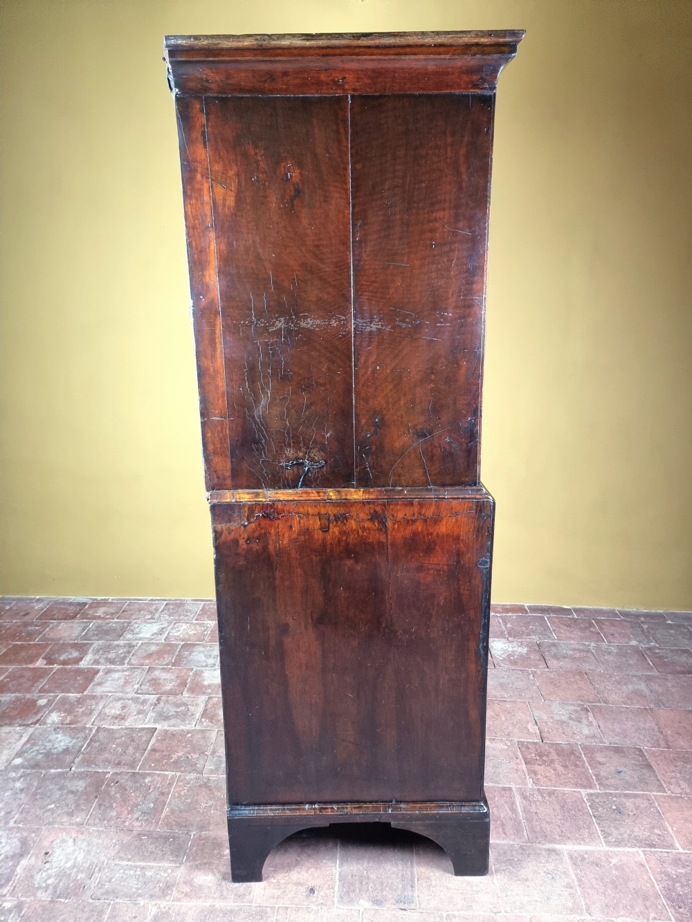 A rare George 1st Seaweed marquetry chest on chest. View V