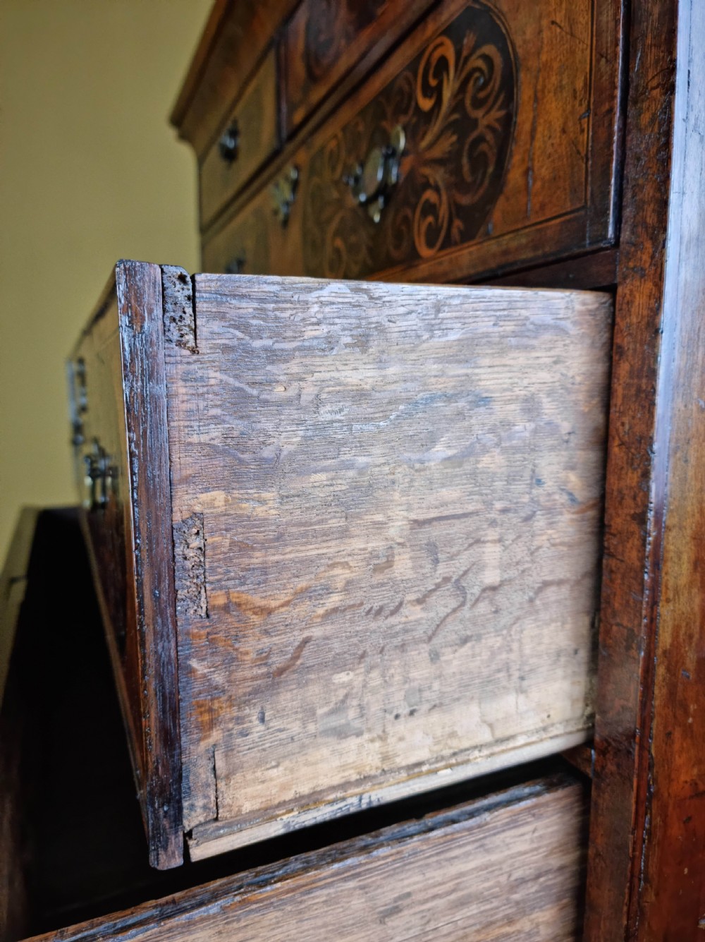 A rare George 1st Seaweed marquetry chest on chest. View XIV