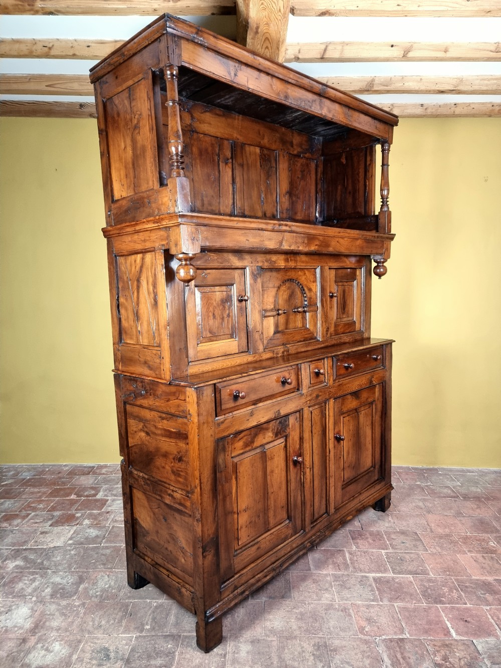A rare mid 18th century yew wood tridarn.  View XXII