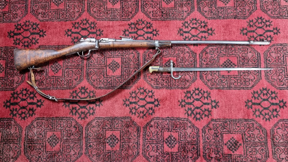 A 19th century French bolt action rifle. View IV