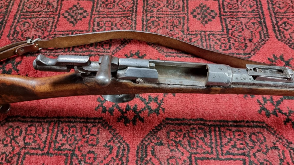 A 19th century French bolt action rifle. View IX