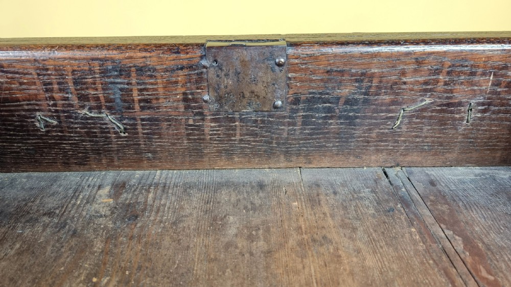 A fine George 1st low open dresser base.  View XIII